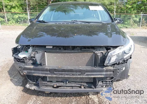 2017 Kia Forte Lx из США, поврежденный, VIN 3KPFL4A76HE009647